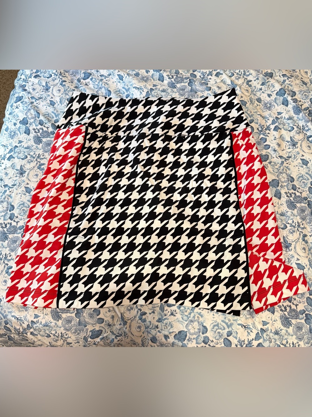 Women’s KINONA brand golf skort